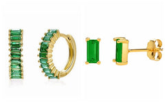 green hoop earrings​